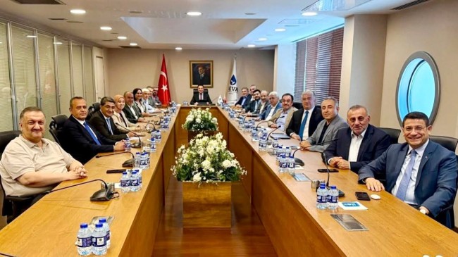 ALİ BABACAN KURMAYLARLA TOPLANTI YAPTI